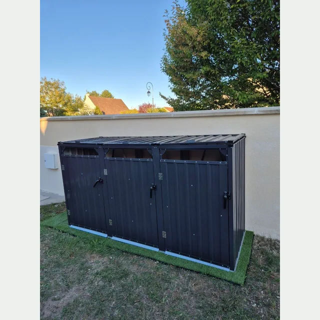 Cache-poubelles assemblé