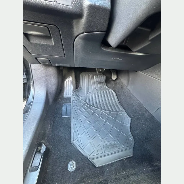 Toyota — Pédalier et tapis conducteur