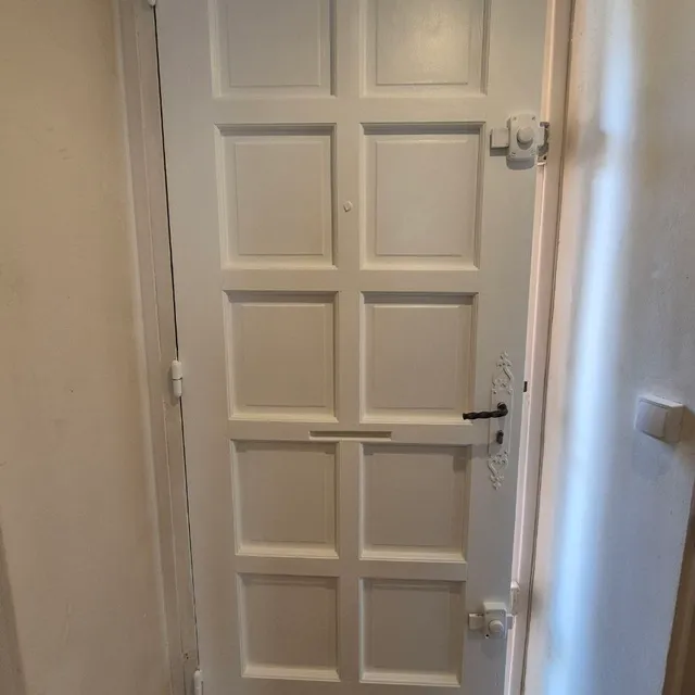 Porte après peinture